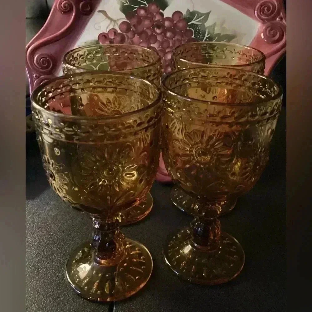 Vintage Wine Glass Goblets Gold Amber Color set of 2 for $25, set of 4 for $40